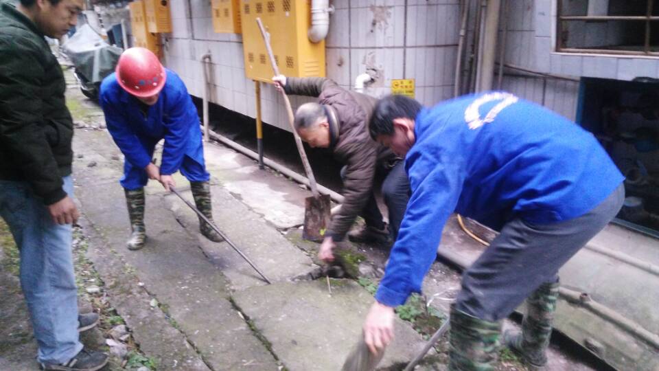 哈尔滨清掏化粪池、管道疏通一站式服务<高效><技术><可靠>